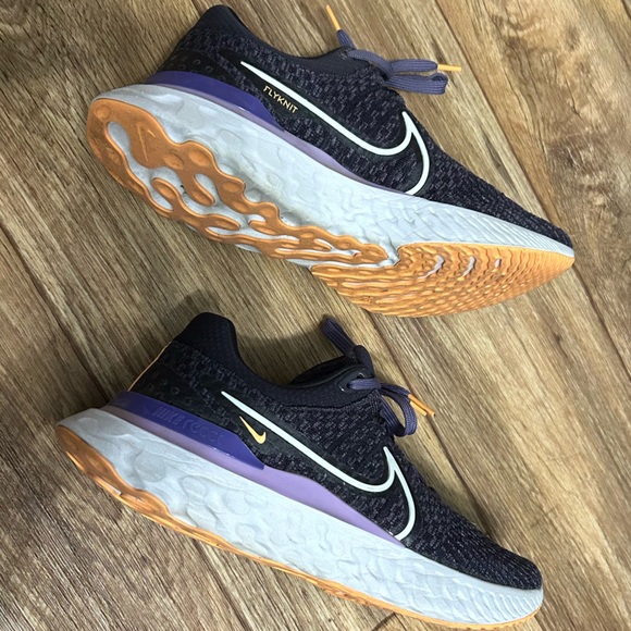 NIKE REACT INFINITY 3 RUNNING SHOES - Picture 5 of 8